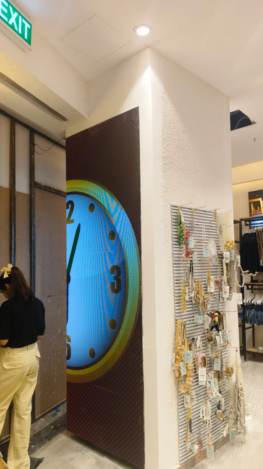 Mall Atrium Video Wall